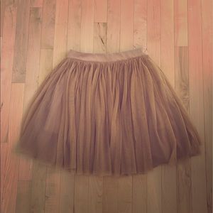 Forever 21 Cream Tulle Skirt. Sz Small. Like New.